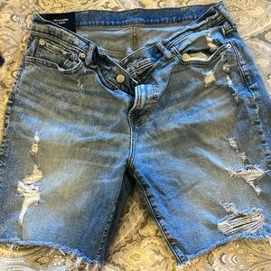 Abercrombie and Fitch - Jean short